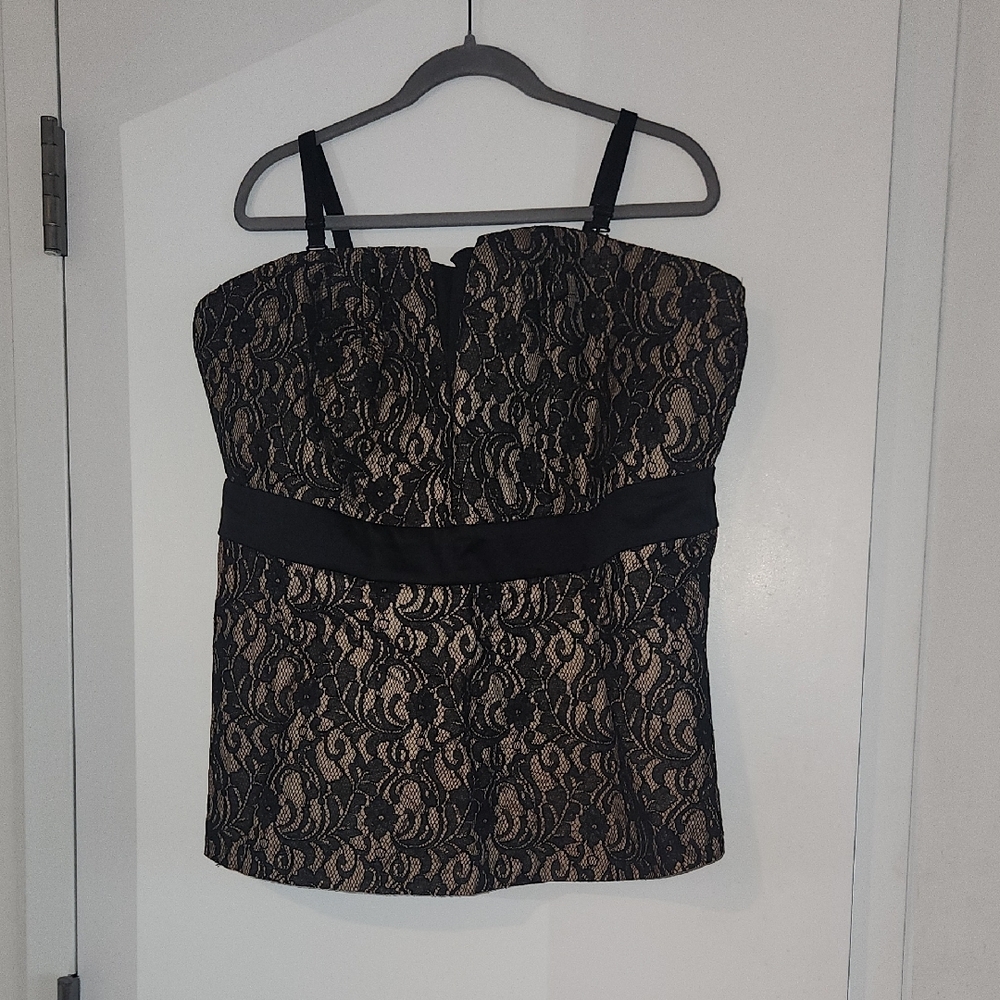 Elegant Black Lace Women's Top